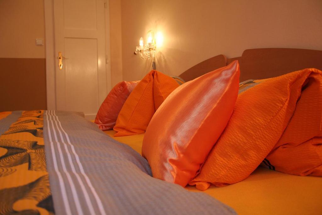 A.Dalia Hotel Karlovy Vary Bagian luar foto