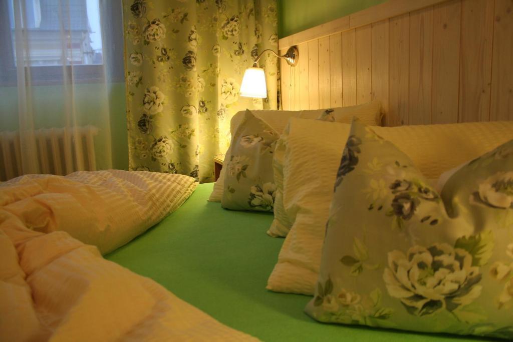 A.Dalia Hotel Karlovy Vary Bagian luar foto