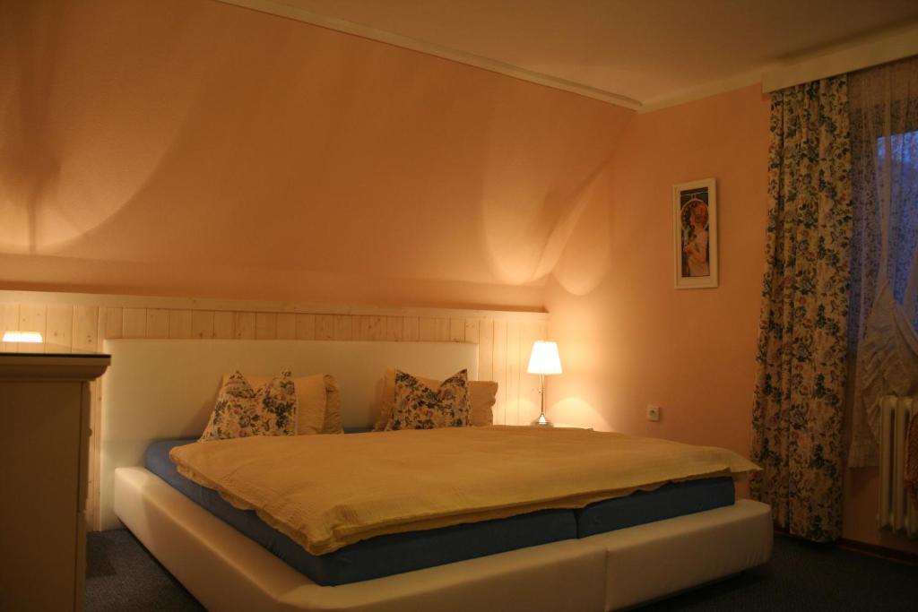 A.Dalia Hotel Karlovy Vary Bagian luar foto